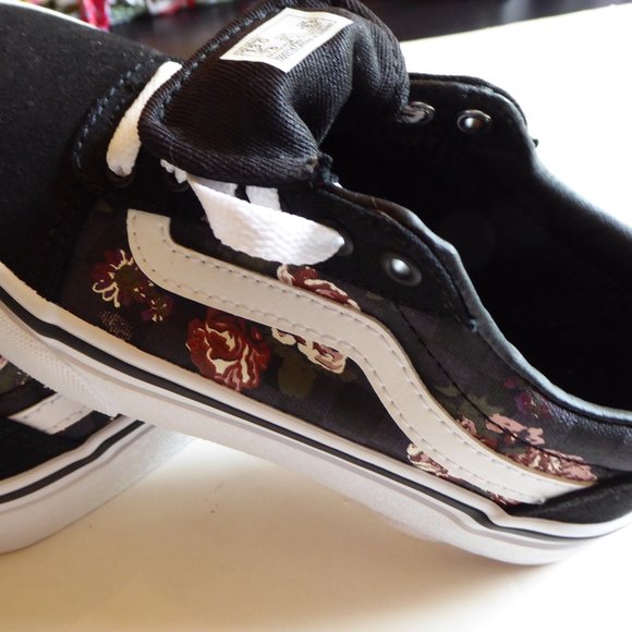 Vans Little Girl USA Size 13 Flowers & Checks Sneakers NIB - Picture 14 of 16
